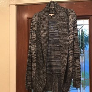 Victoria Secrets Gray cardigan